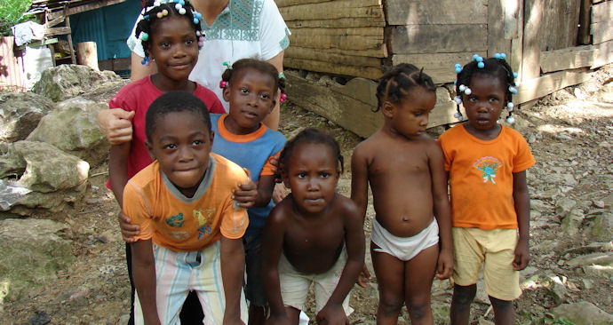 Schoolkinderen in Dominica
